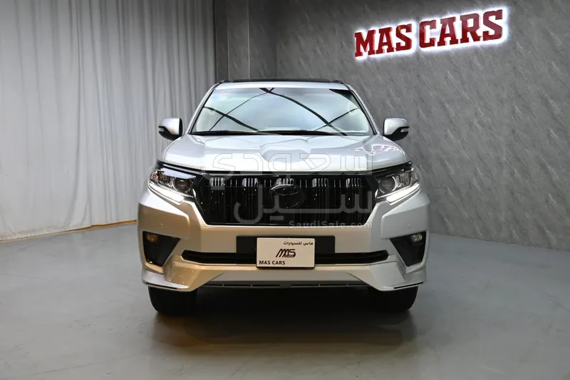 2023 تويوتا برادو جس اكس ار