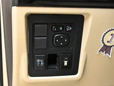 2023 تويوتا برادو جس اكس ار