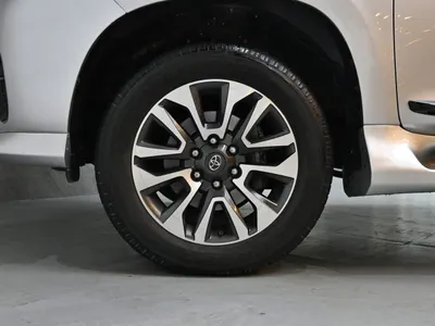 2023 تويوتا برادو جس اكس ار