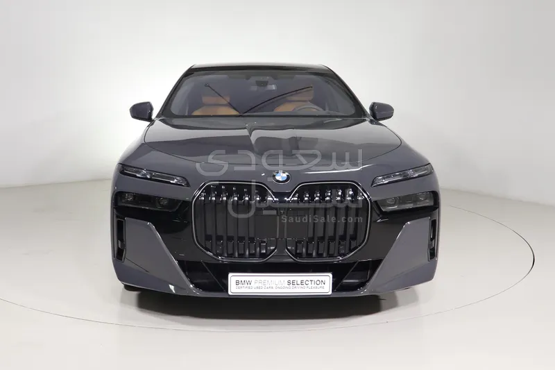 2026 بي ام دبليو الفئة السابعة 760أي