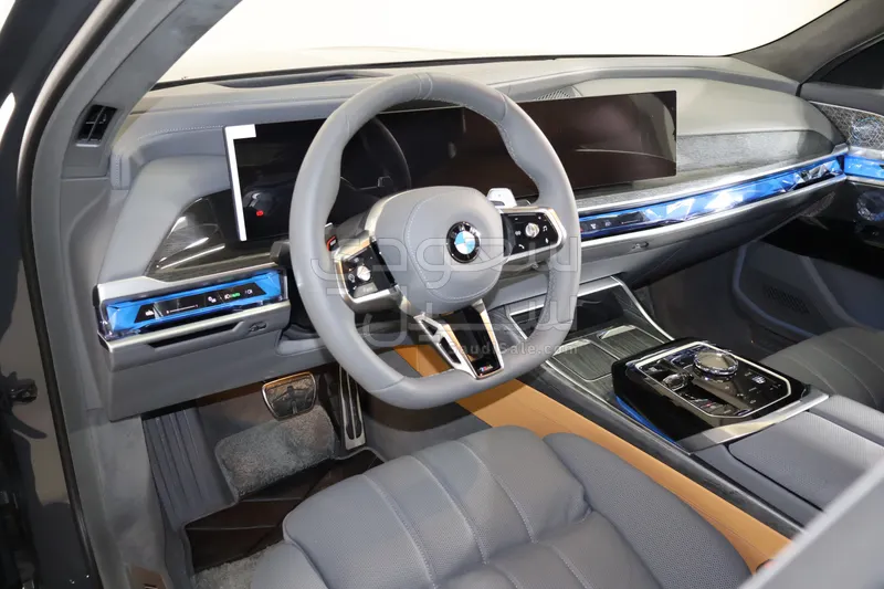 2026 بي ام دبليو الفئة السابعة 760أي