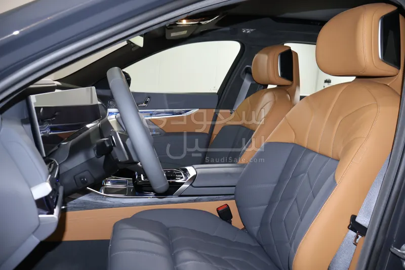 2026 بي ام دبليو الفئة السابعة 760أي