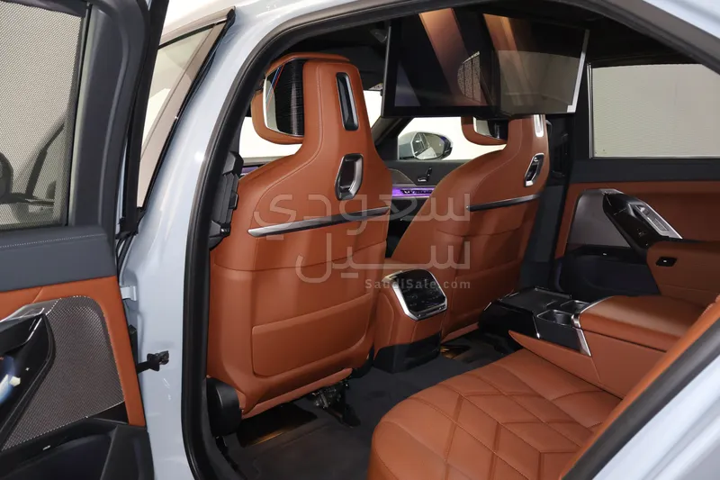 2026 بي ام دبليو الفئة السابعة 735أي