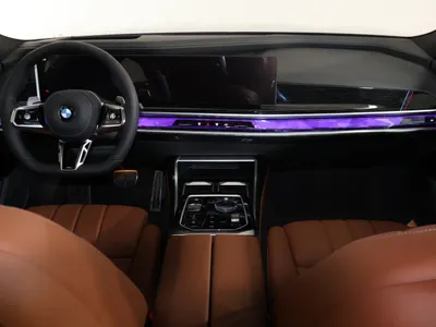 2026 بي ام دبليو الفئة السابعة 735أي