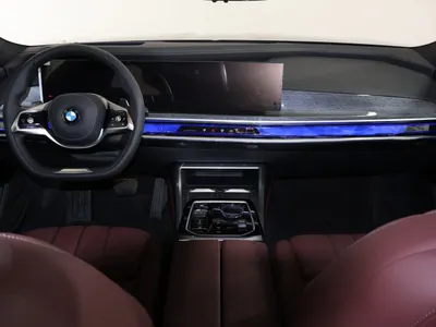 2026 بي ام دبليو الفئة السابعة 735أي