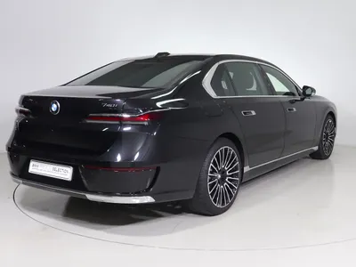 2026 بي ام دبليو الفئة السابعة 735أي