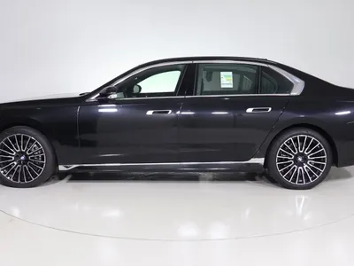 2026 بي ام دبليو الفئة السابعة 735أي