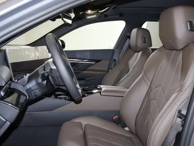 2026 بي ام دبليو الفئة الخامسة 520 أي إم كت