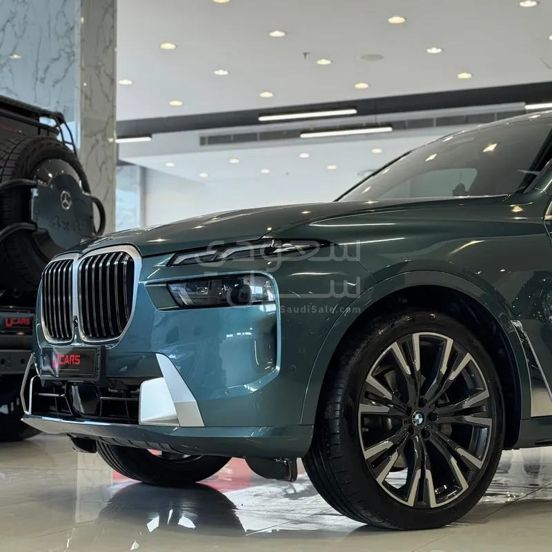 2023 بي ام دبليو الفئة اكس 7
