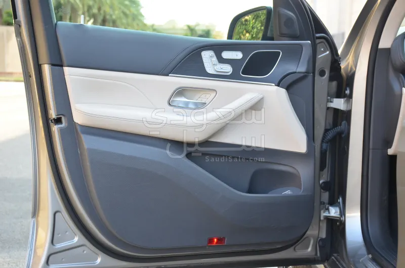 2020 مرسيدس - بنز جي إل إي 450 أي إم جي