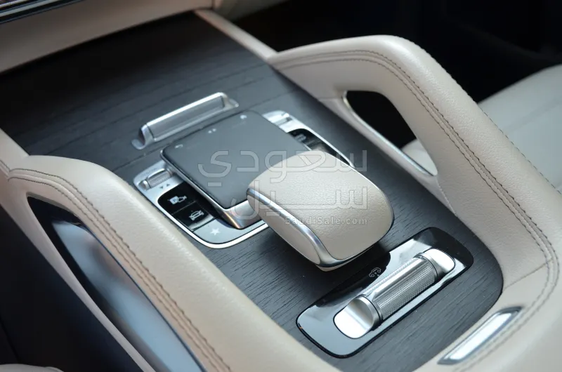 2020 مرسيدس - بنز جي إل إي 450 أي إم جي