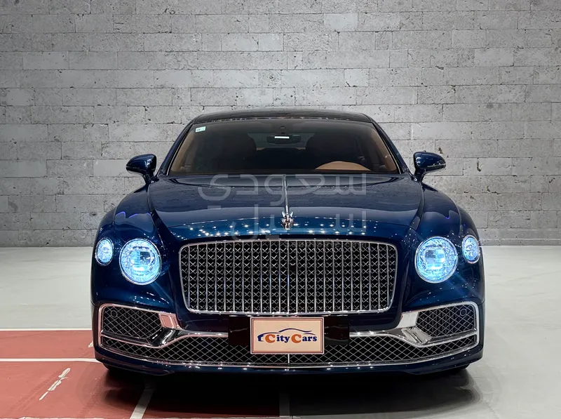 2022 بنتلي كونتيننتل فلاينج سبير