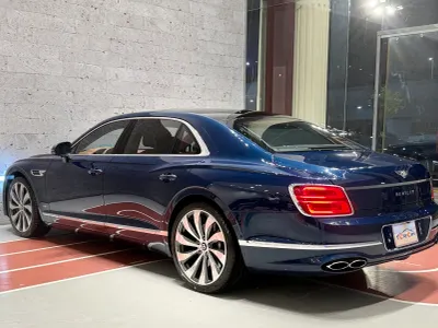 2022 بنتلي كونتيننتل فلاينج سبير