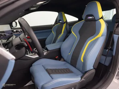 2025 بي ام دبليو الفئة ام إم 4 كومبيتيشن