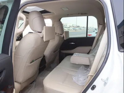 2023 تويوتا لاند كروزر جي اكس ار