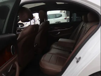 2020 مرسيدس - بنز إي 300 أي إم جي