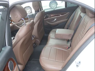 2020 مرسيدس - بنز إي 300 أي إم جي