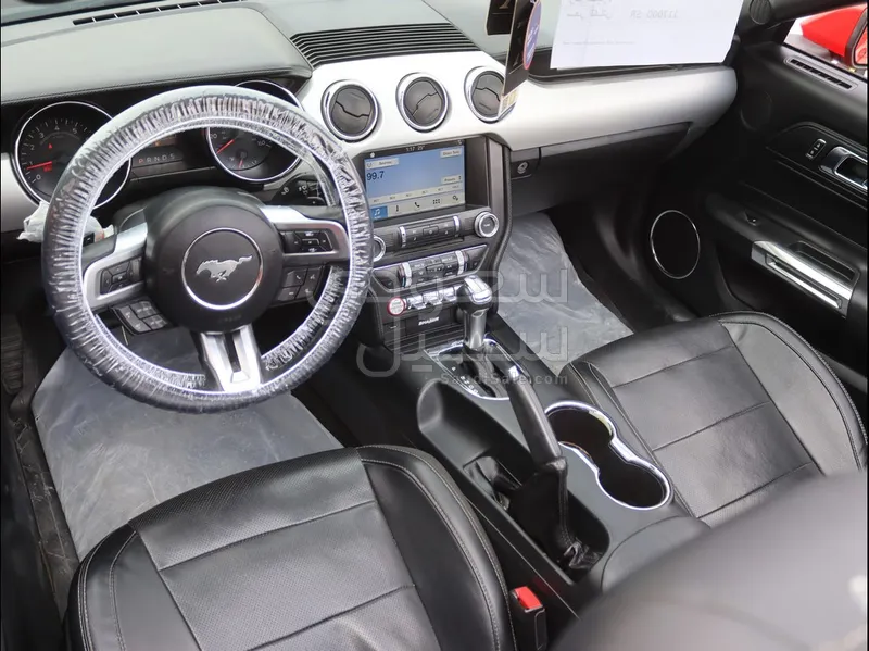 2017 فورد موستانغ جي تي