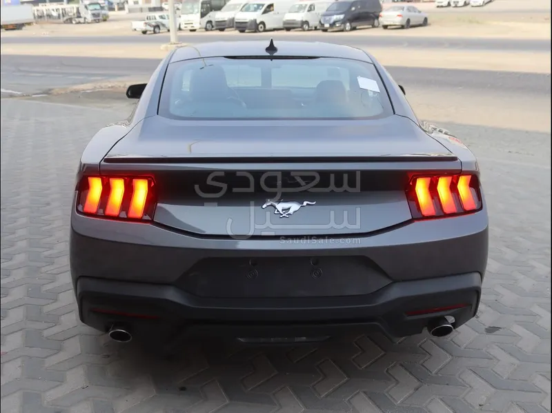 2024 فورد موستانغ