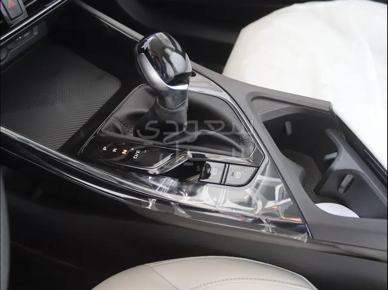 2024 ام جي ام جي 5