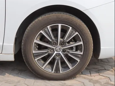 2024 ام جي ام جي 5