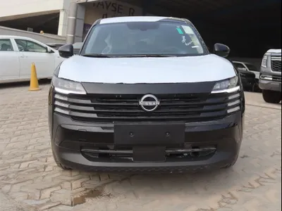 2025 نيسان كيكس اس