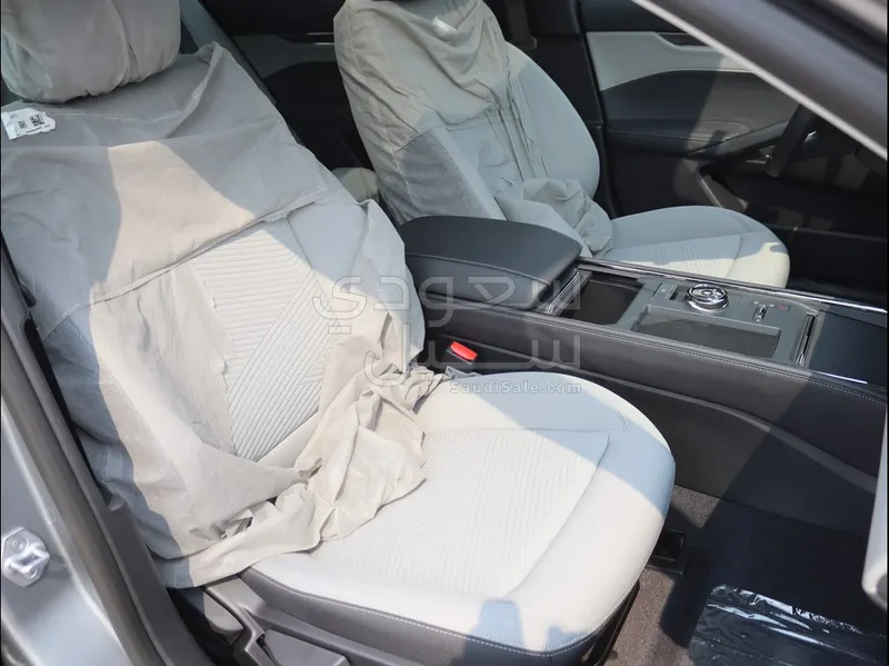 2025 فورد توروس ترند