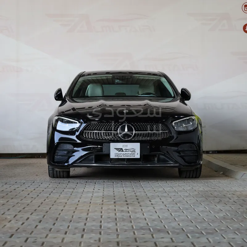 2022 مرسيدس - بنز إي 300