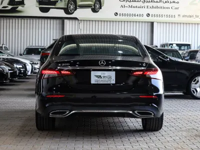 2022 مرسيدس - بنز إي 300