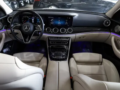 2022 مرسيدس - بنز إي 300