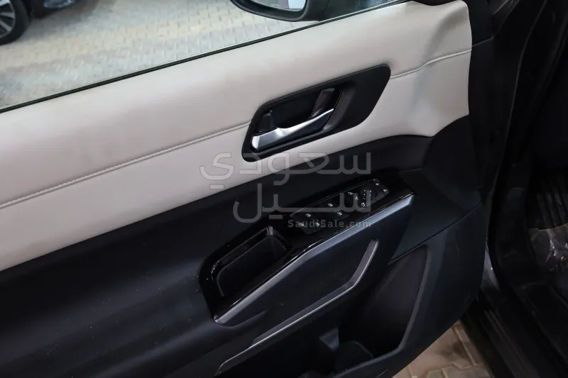 2023 نيسان باثفايندر