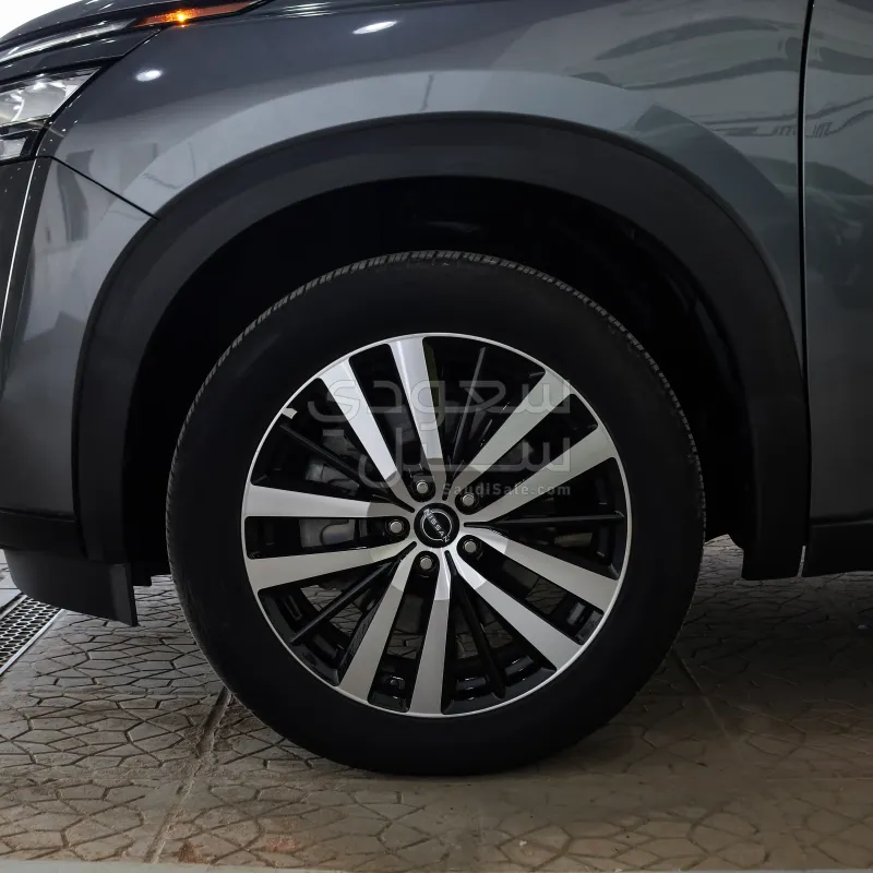 2023 نيسان باثفايندر