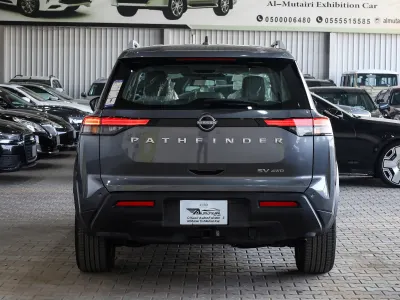 2023 نيسان باثفايندر