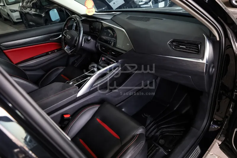 2022 جيلي توجيلا