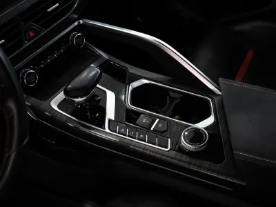 2022 جيلي توجيلا