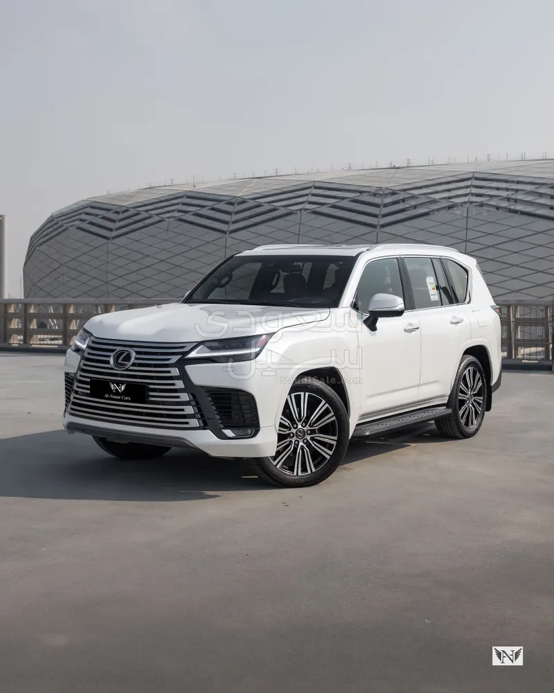 2024 لكزس إل إكس 600