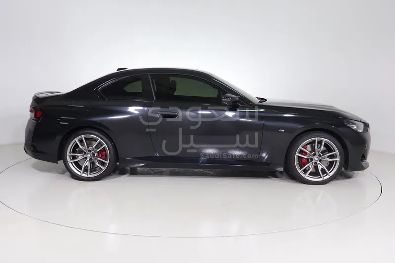 2024 بي ام دبليو الفئة الثانية إم 250 أي