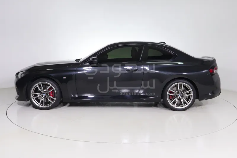 2024 بي ام دبليو الفئة الثانية إم 250 أي