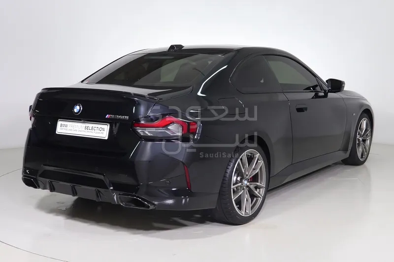 2024 بي ام دبليو الفئة الثانية إم 250 أي