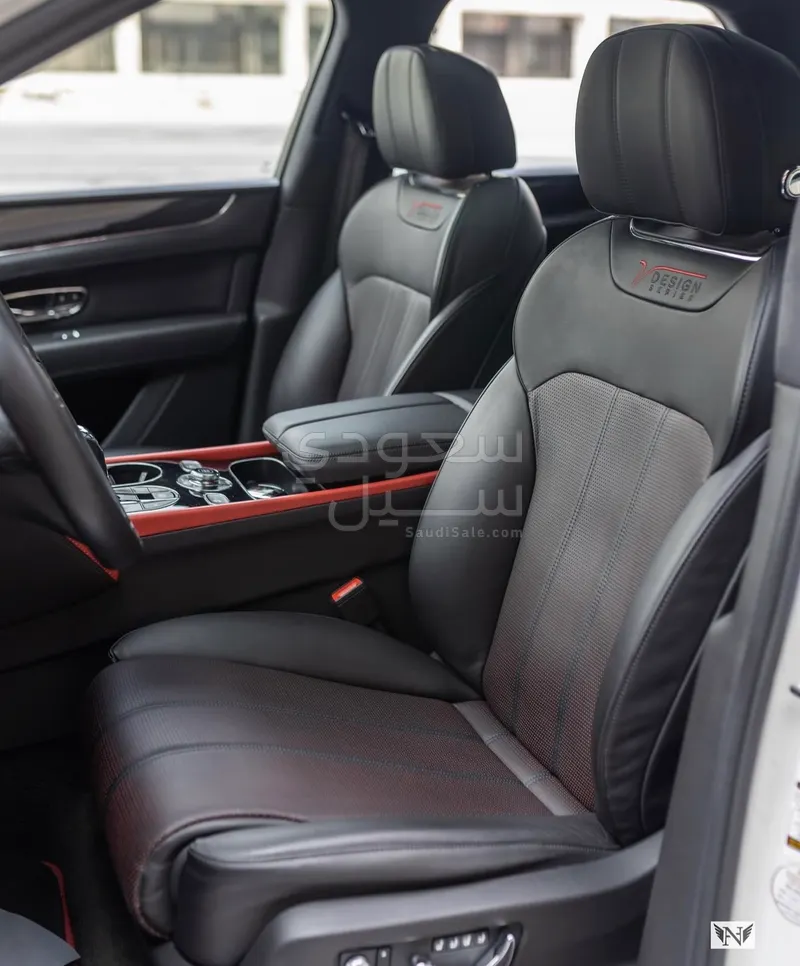 2018 بنتلي بنتايجا