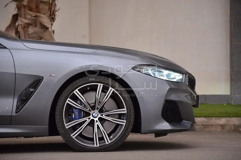 2021 بي ام دبليو الفئة الثامنة إم 850 أي