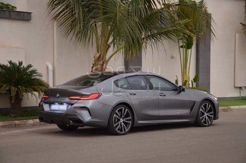 2021 بي ام دبليو الفئة الثامنة إم 850 أي