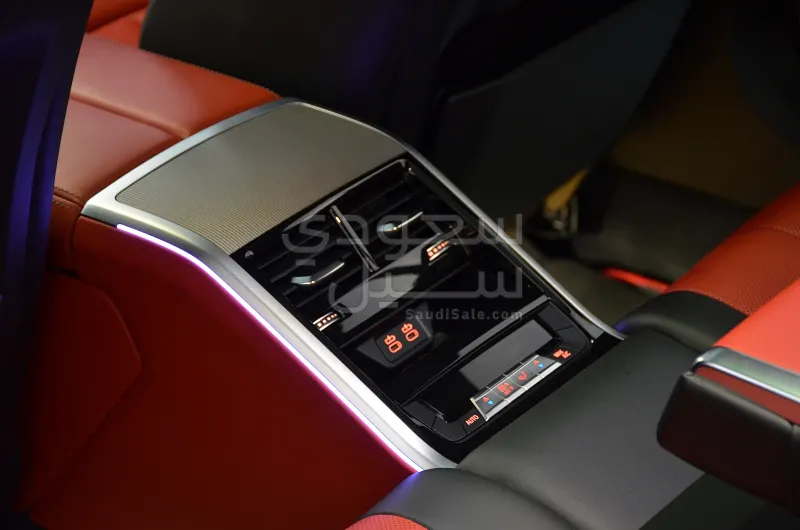 2021 بي ام دبليو الفئة الثامنة إم 850 أي