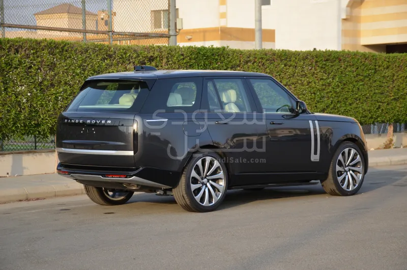 2025 لاند روفر رينج روفر اوتوبيوغرافي