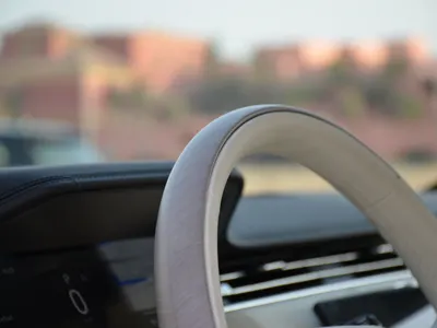 2025 لاند روفر رينج روفر اوتوبيوغرافي