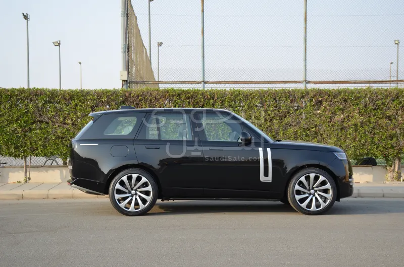 2025 لاند روفر رينج روفر اوتوبيوغرافي