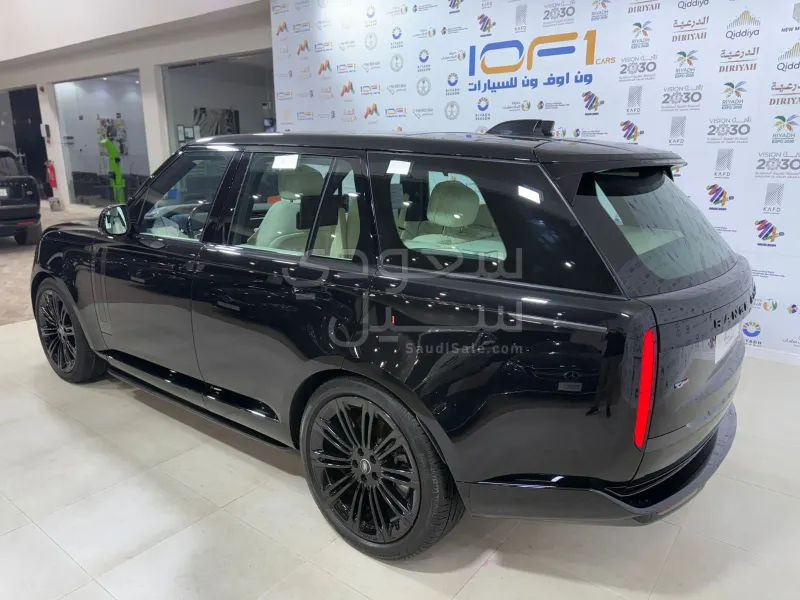 2025 لاند روفر رينج روفر اتش اس اي