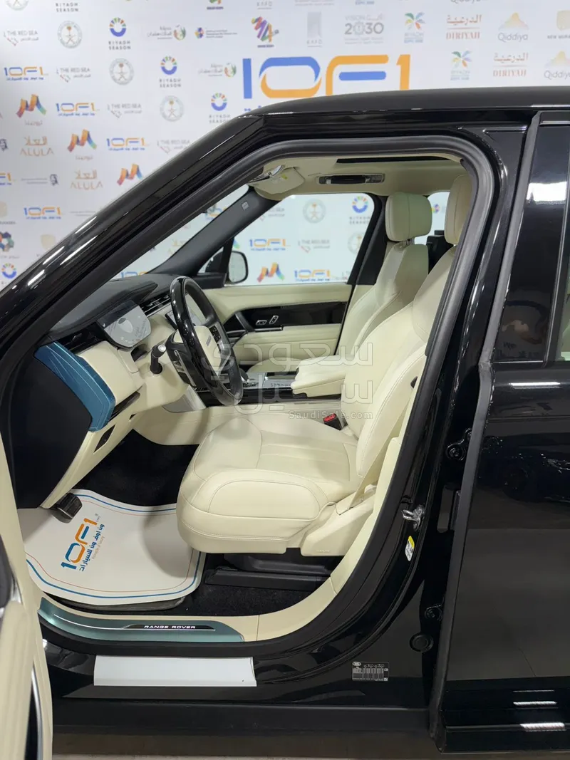 2025 لاند روفر رينج روفر اتش اس اي