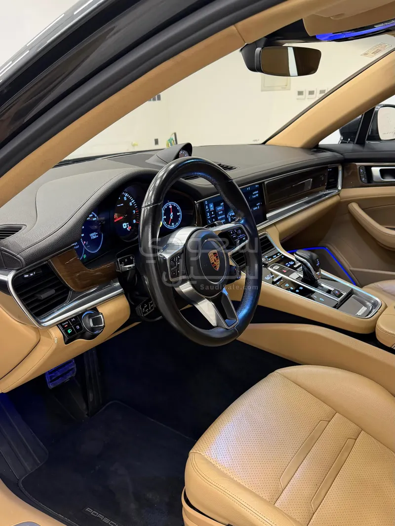 2018 بورش بانميرا 4 اس اكسيكيتف