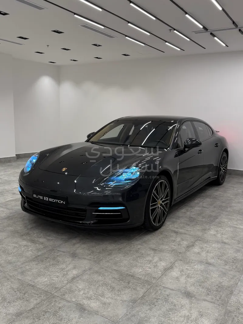 2018 بورش بانميرا 4 اس اكسيكيتف